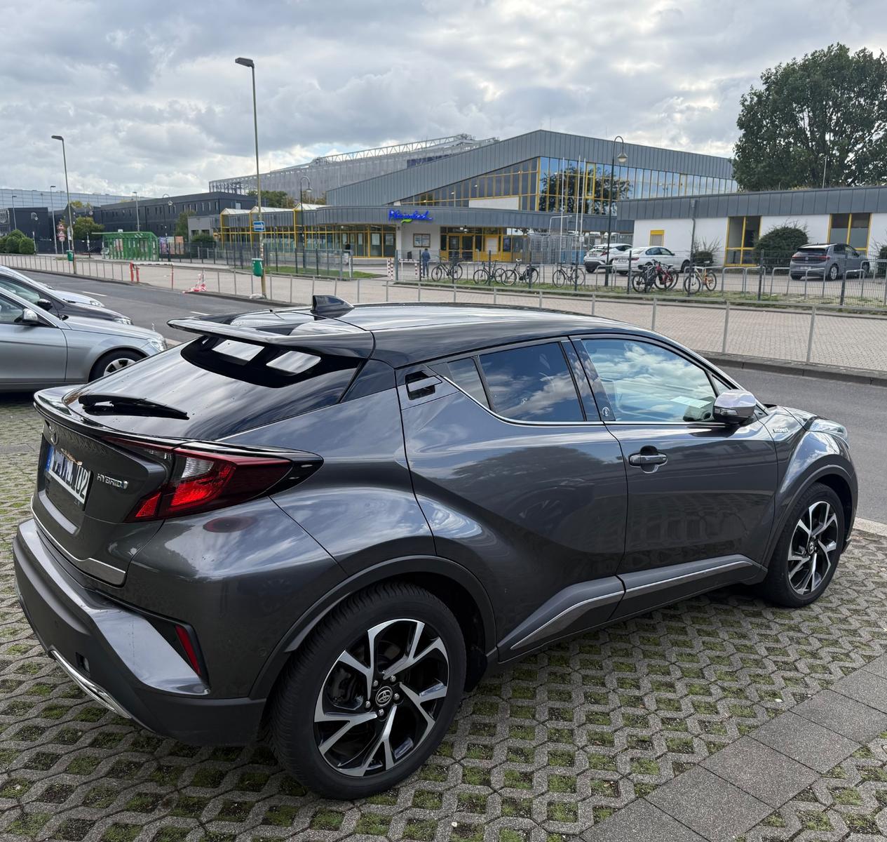 Toyota C-HR 2.0-l-VVTi Hybrid Team Deutschland Team