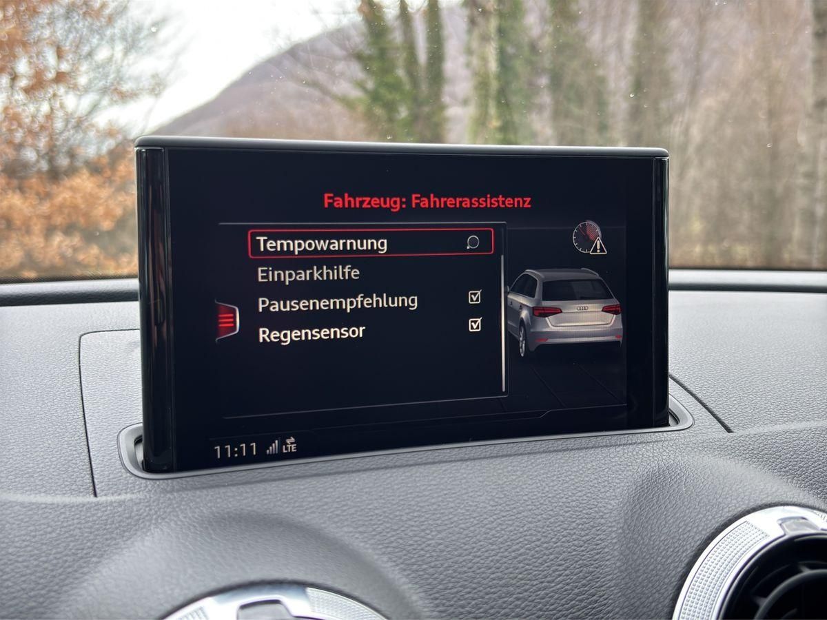 A3 35 TFSI S-Tronic  S-Line/Plus NAVI GRA AHK