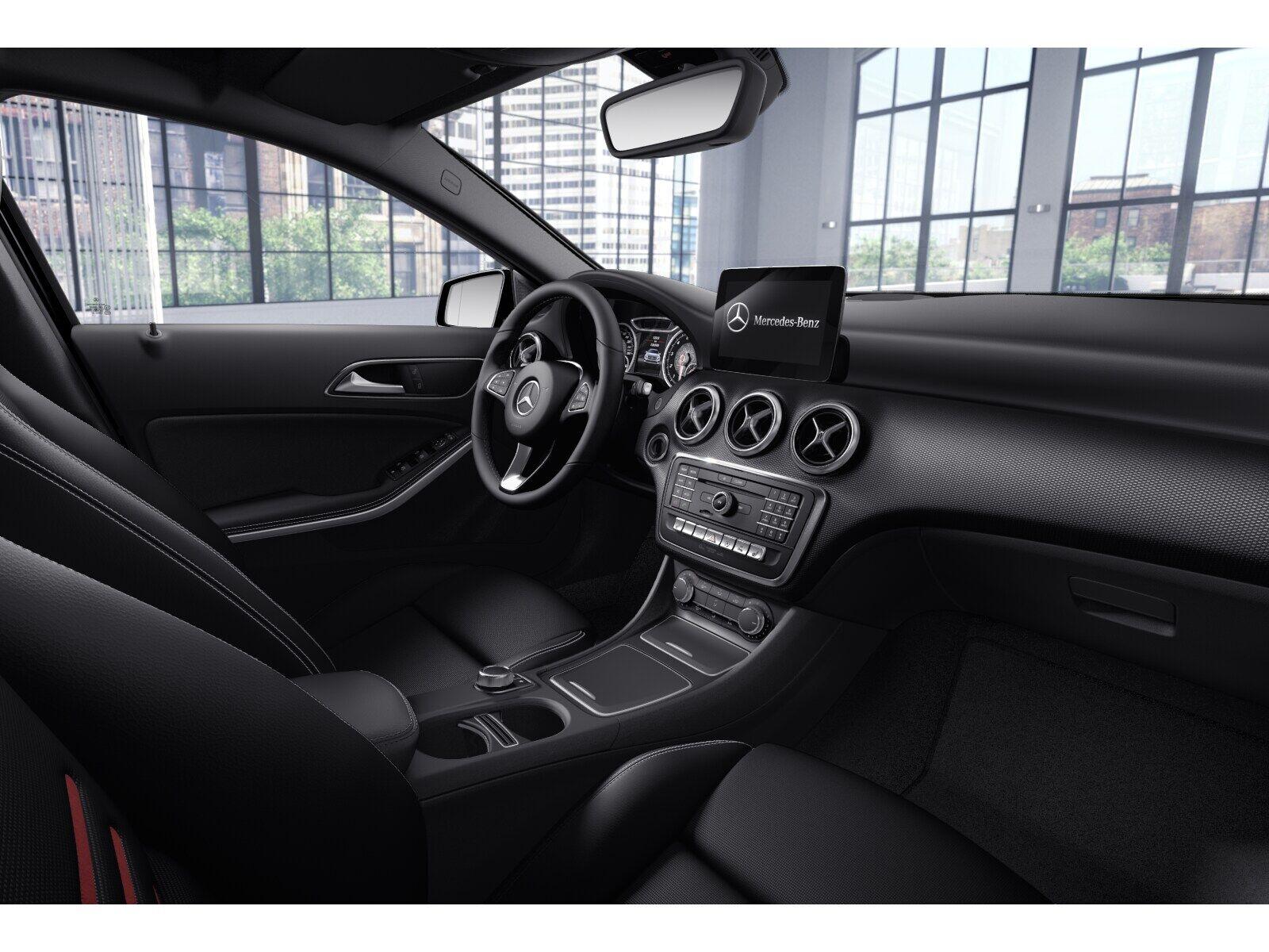 Mercedes-Benz A 180 NIGHT PDC SHZ