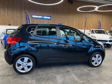 Kia Venga Platinum Edition