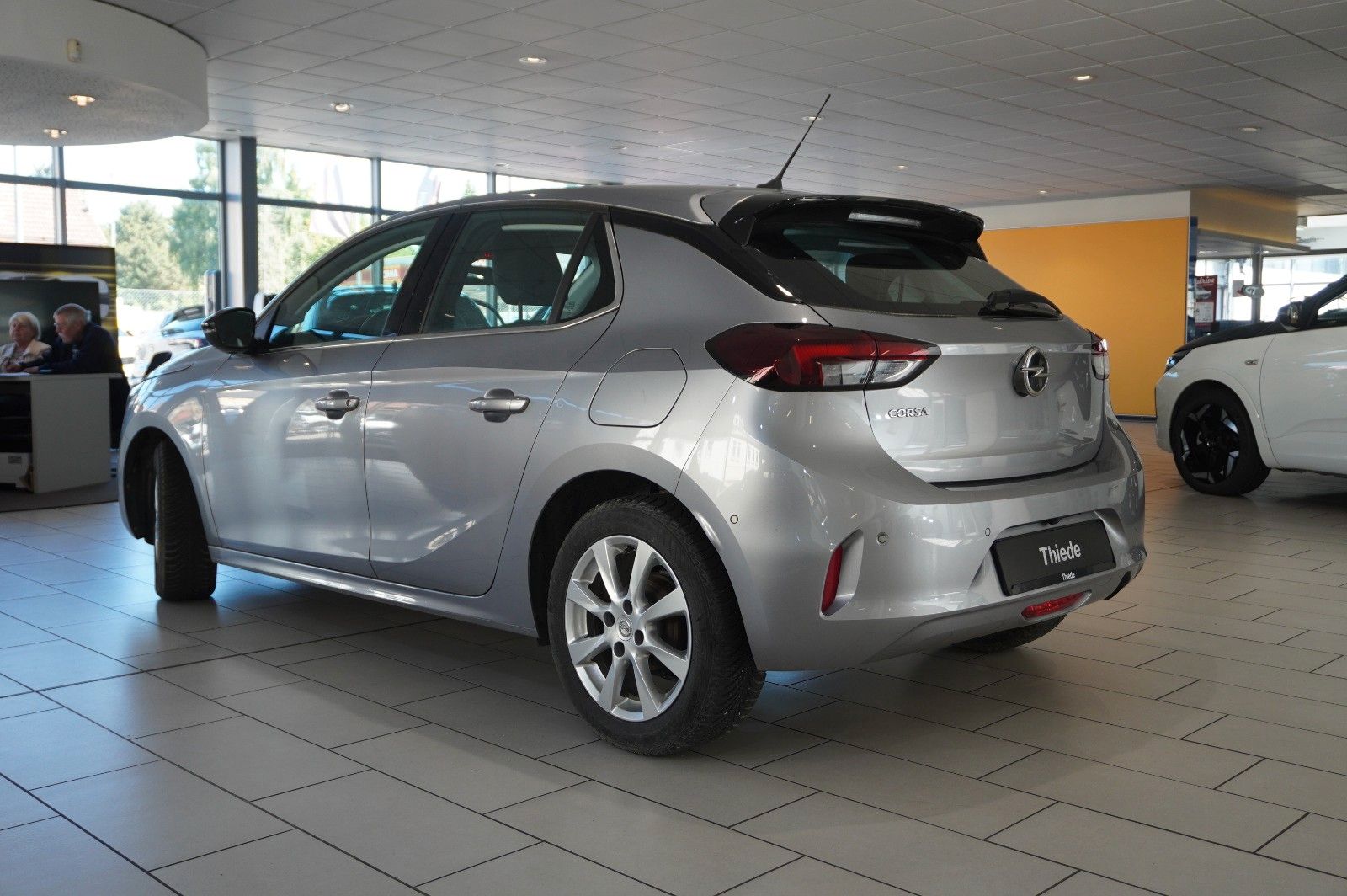 Fahrzeugabbildung Opel Corsa F 1.2 ELEGANCE NAVI/LED/KAMERA/SHZ/VIRT.