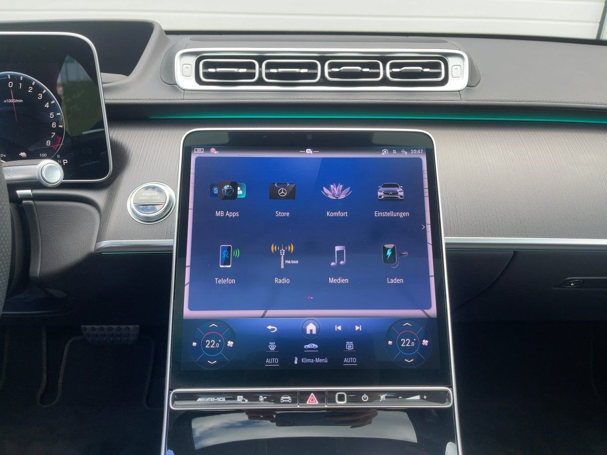 Fahrzeugabbildung Mercedes-Benz S 63 E-Perf. AMG/Fond-Ent./Pano/Burm./Distr./HuD