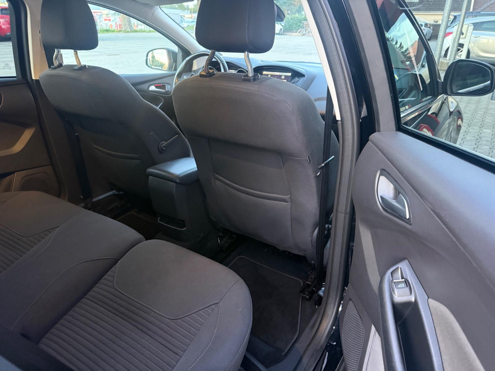 Ford Focus Turnier Titanium#Auitomatik Zahnr+Insp+Tüv