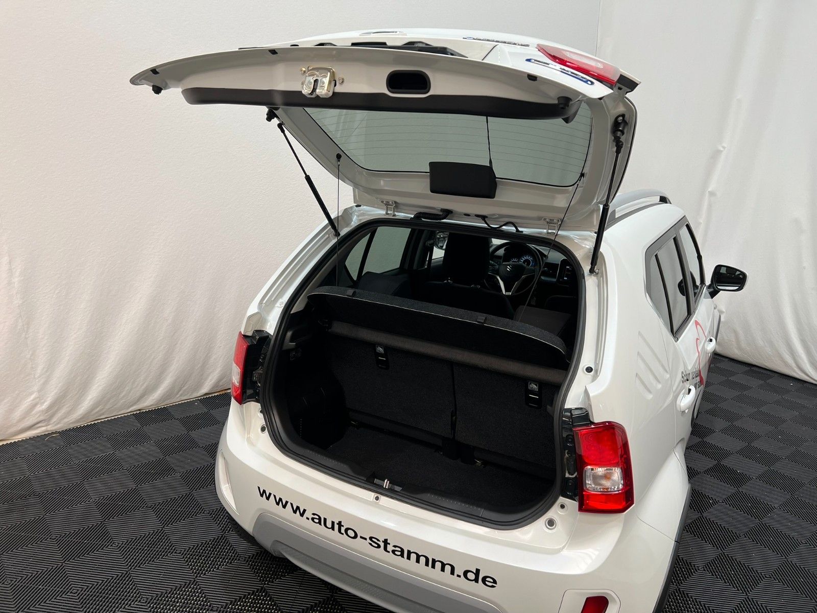Fahrzeugabbildung Suzuki Ignis 1.2 DUALJET HYBRID Comfort