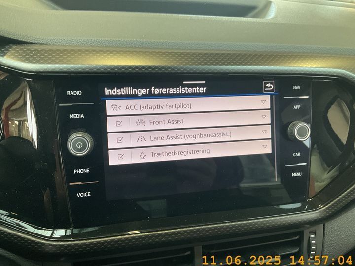 Fahrzeugabbildung Volkswagen T-Cross Life TSI *AHK*Cam*Sitzhzg*PDC*ACC*