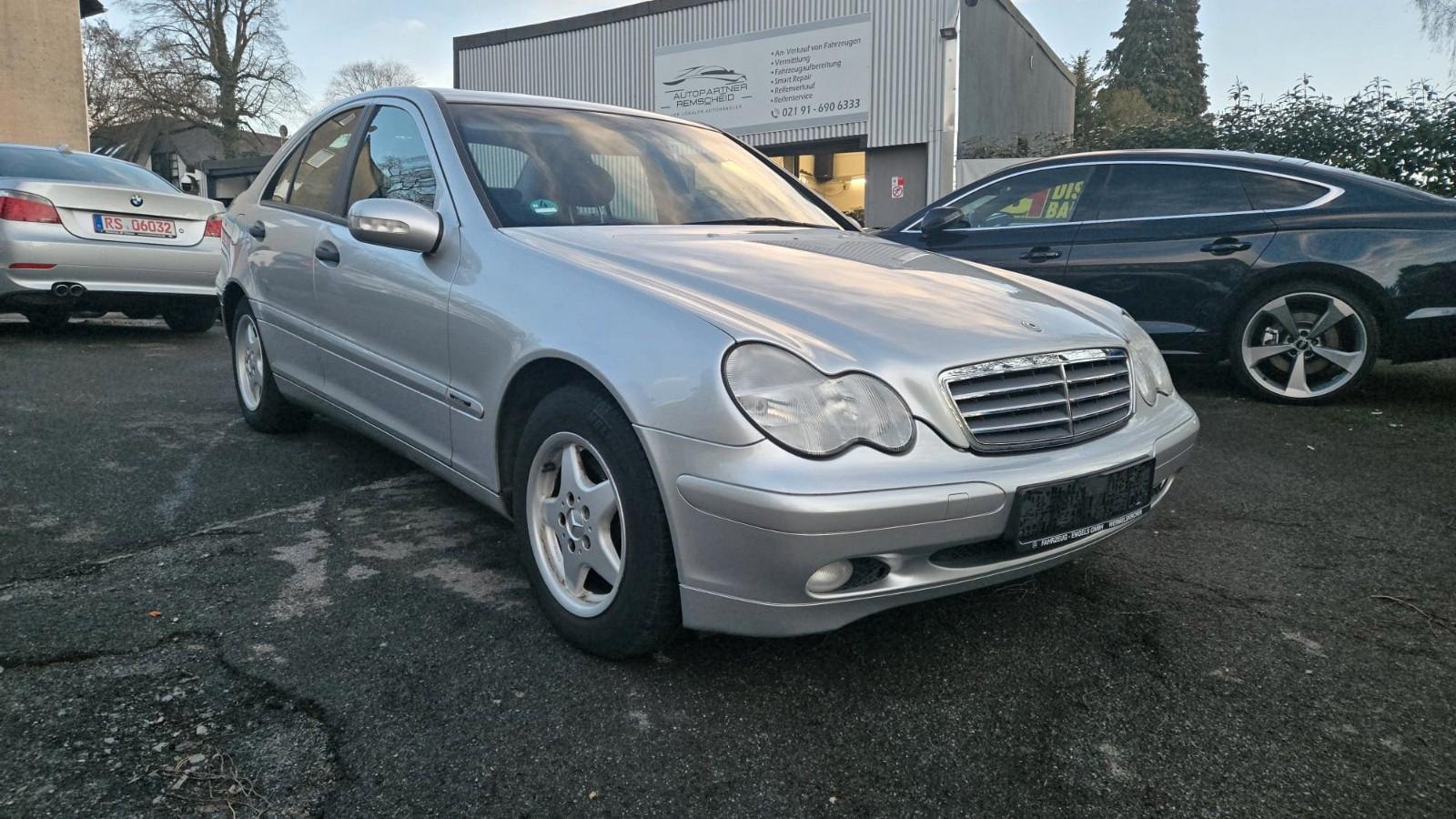 Mercedes-Benz C 180 CLASSIC /TÜV05-27/AHK/Schiebedach/Tempomat