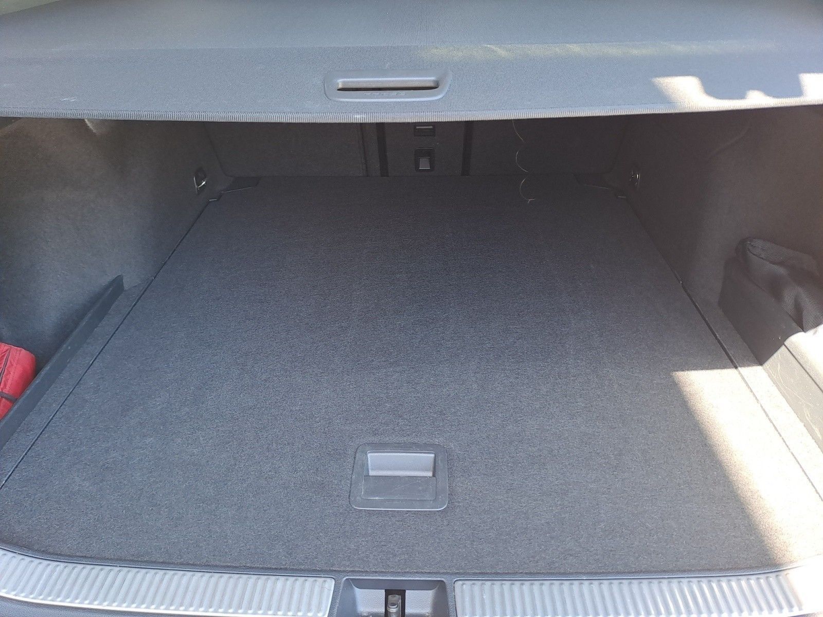 Volkswagen Passat - Bild 11
