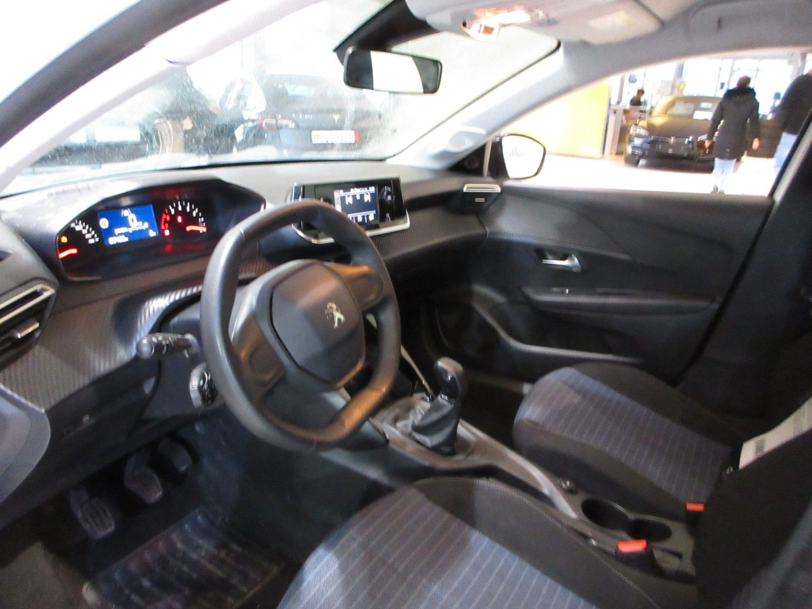 Fahrzeugabbildung Peugeot 208 1.2 Like KLIMA/TEMPOMAT/SPURASSISTENT