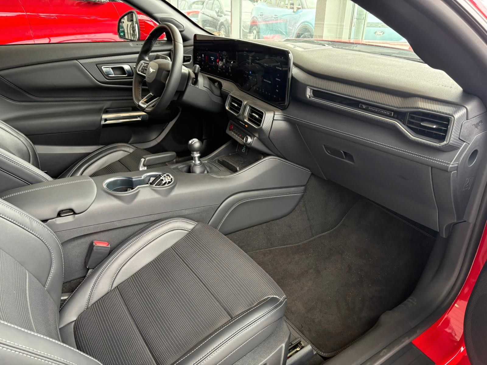 Fahrzeugabbildung Ford Mustang Fastback 5.0 Ti-VCT V8 328 GT/Sofort