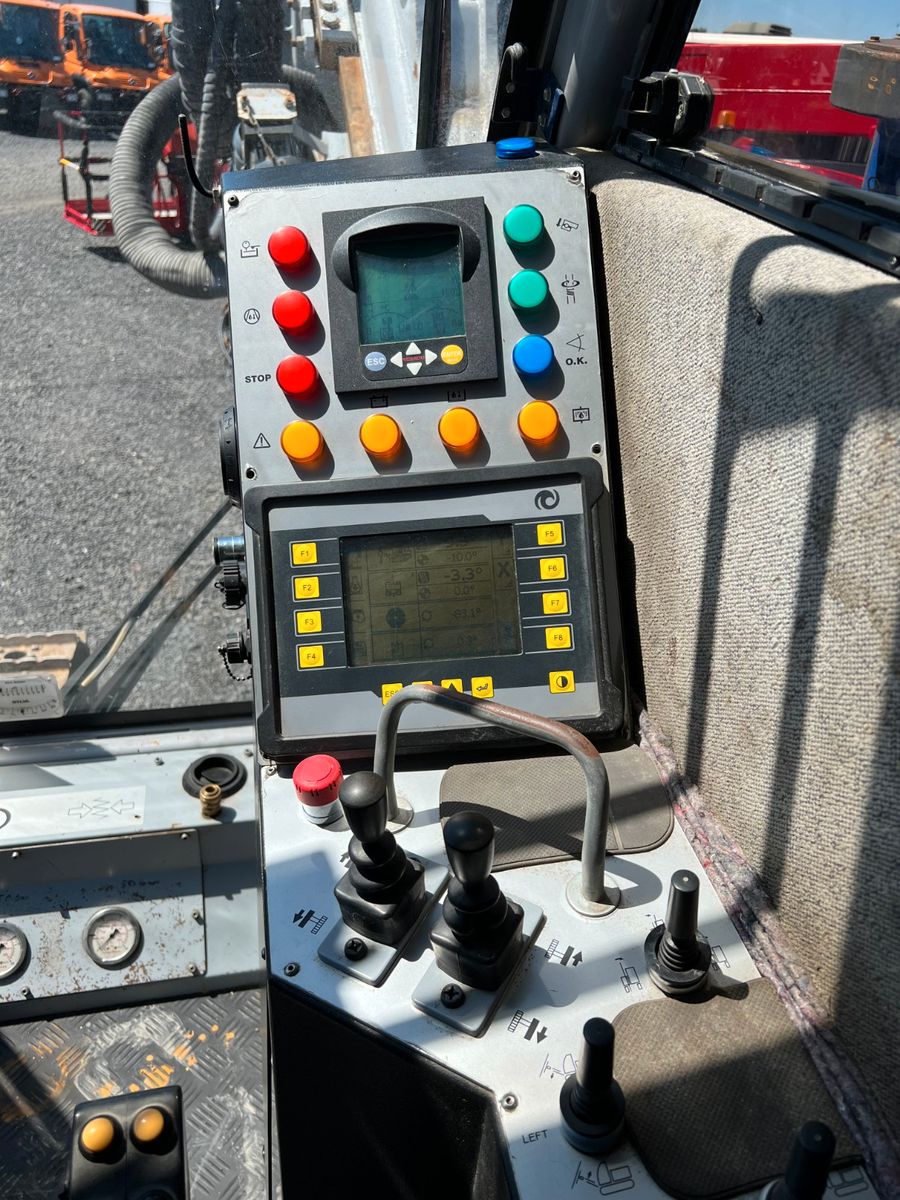 Fahrzeugabbildung Andere TM Bohrtechnik TMB 25 / 2012 / 6006h / Bohrgerät