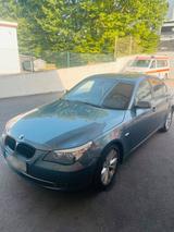 BMW E60 520d Facelift Navi Edition - BMW 520: D E60