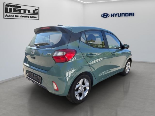 Fahrzeugabbildung Hyundai i10 Trend Navi,RFK,Sitzhzg,Alu,WKR Apple CarPlay