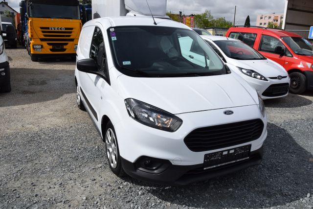 Ford Transit Courier Trend