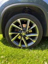 Skoda Kodiaq 2.0 TSI DSG 4x4 SPORTLINE SPORTLINE - Skoda Kodiaq Gebrauchtwagen in Hamburg