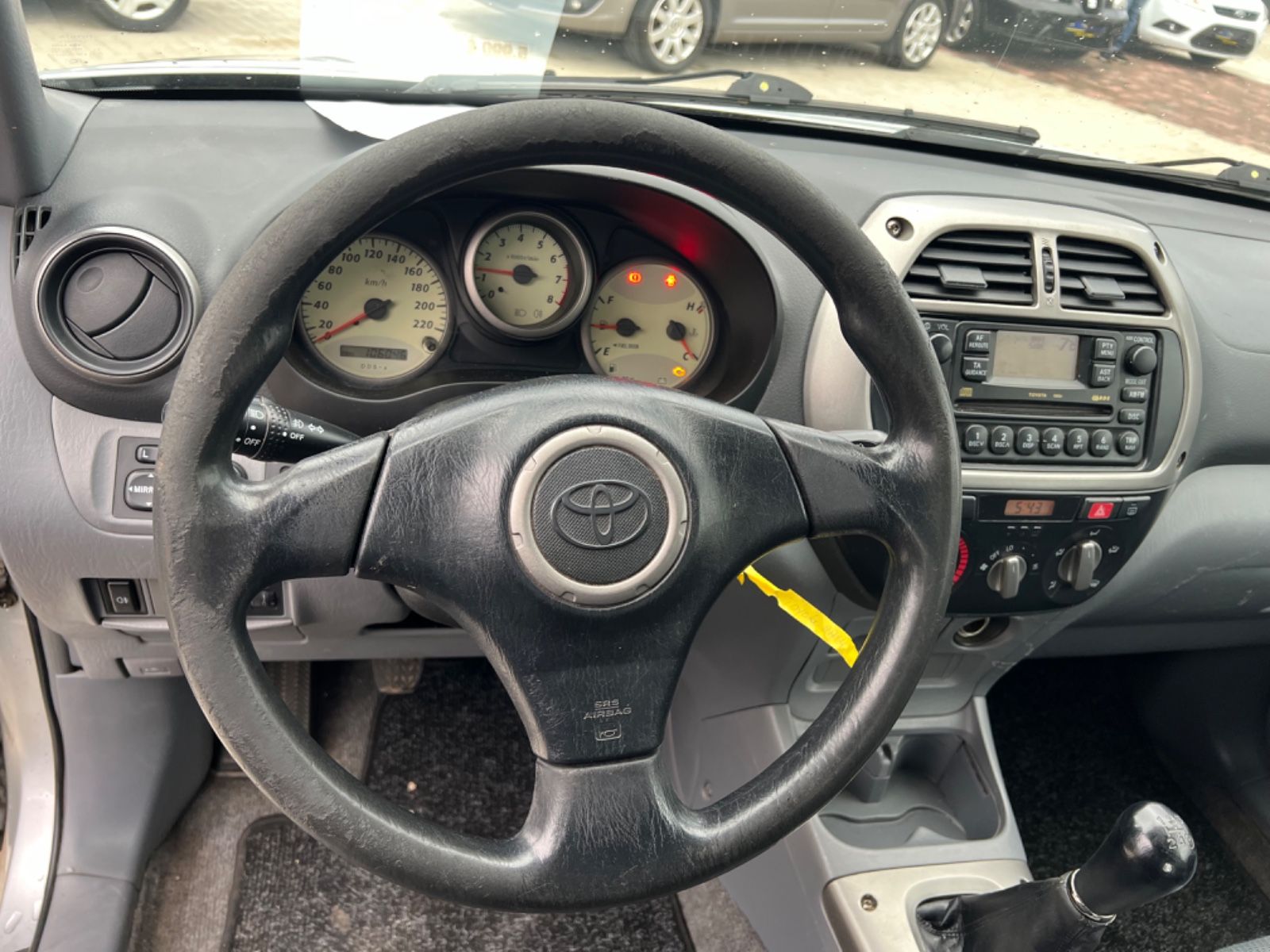 Fahrzeugabbildung Toyota RAV 4 2.0 4x4