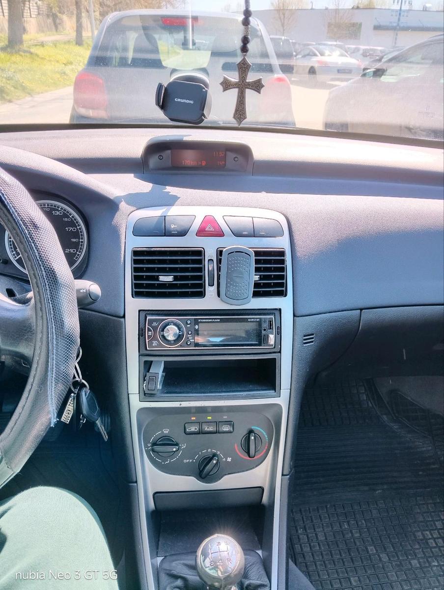 Peugeot 307 2004 — photo 12