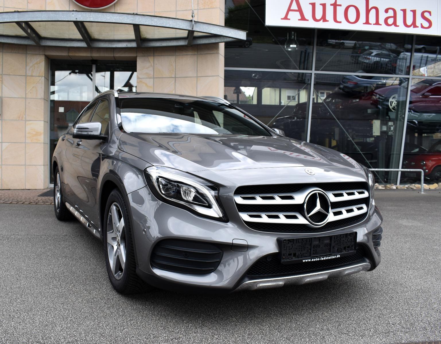 Mercedes-Benz GLA 200 *AMG-Line*Navi*LED High Perf.*Totwinkel*