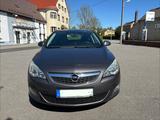 Opel Astra 1.4 ecoFLEX 150 Jahre Opel 74kW 150 Ja... - Opel Astra aus 2011: J