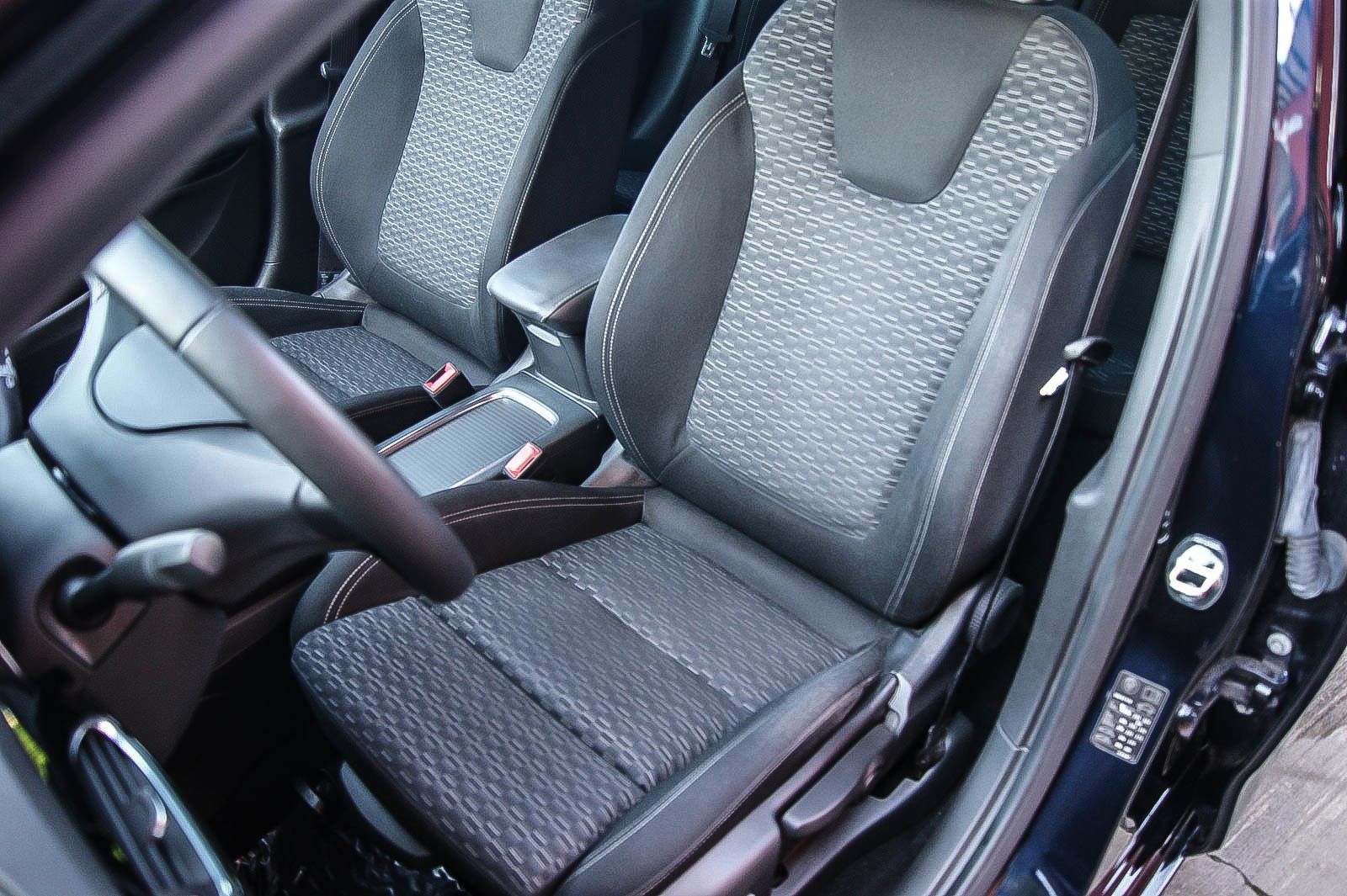 Fahrzeugabbildung Opel Astra K Sports Tourer 14 Dynamic NAVI 900 KAMERA