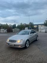 Mercedes-Benz Mercedes Benz Clk W209 200 Kompressor Avan... - Mercedes-Benz: Clk W209