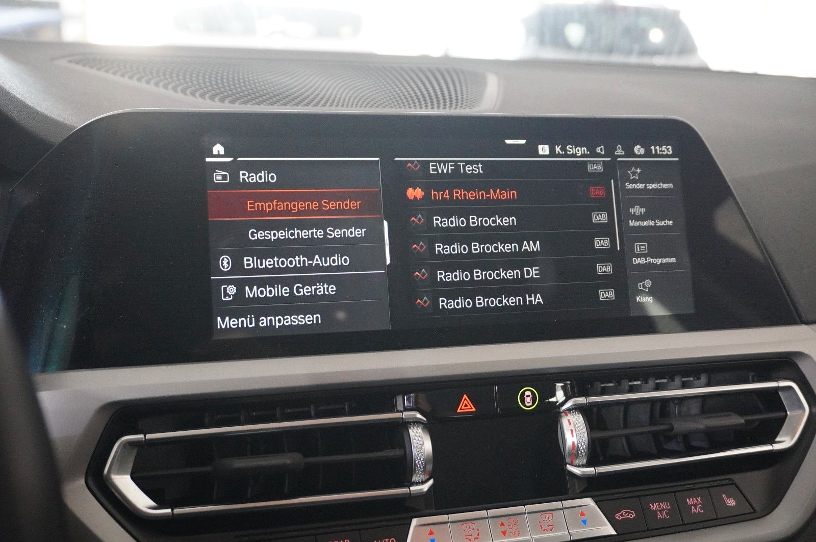 Fahrzeugabbildung BMW 318D TOURING ADVANTAGE NAVI/LED/VIRTUAL/SHZ/DAB+