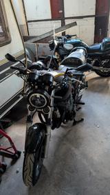 Suzuki GSX 750 AE  - SUZUKI GSX 750 AE