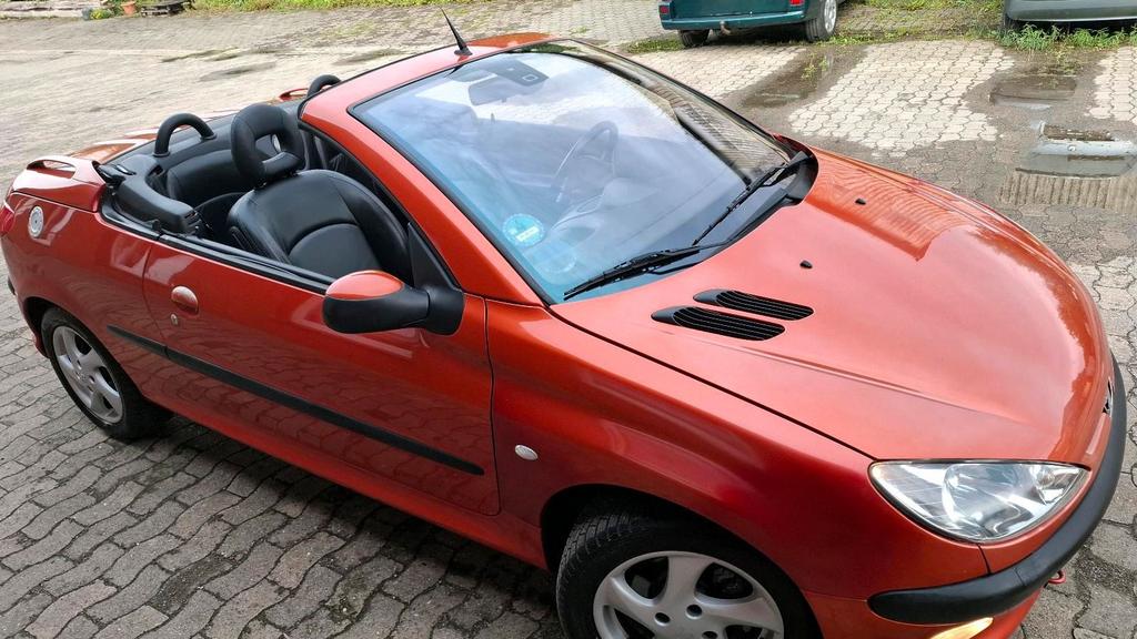 Peugeot 206cc Cabrio Tüv&Neu Alu AHK Leder