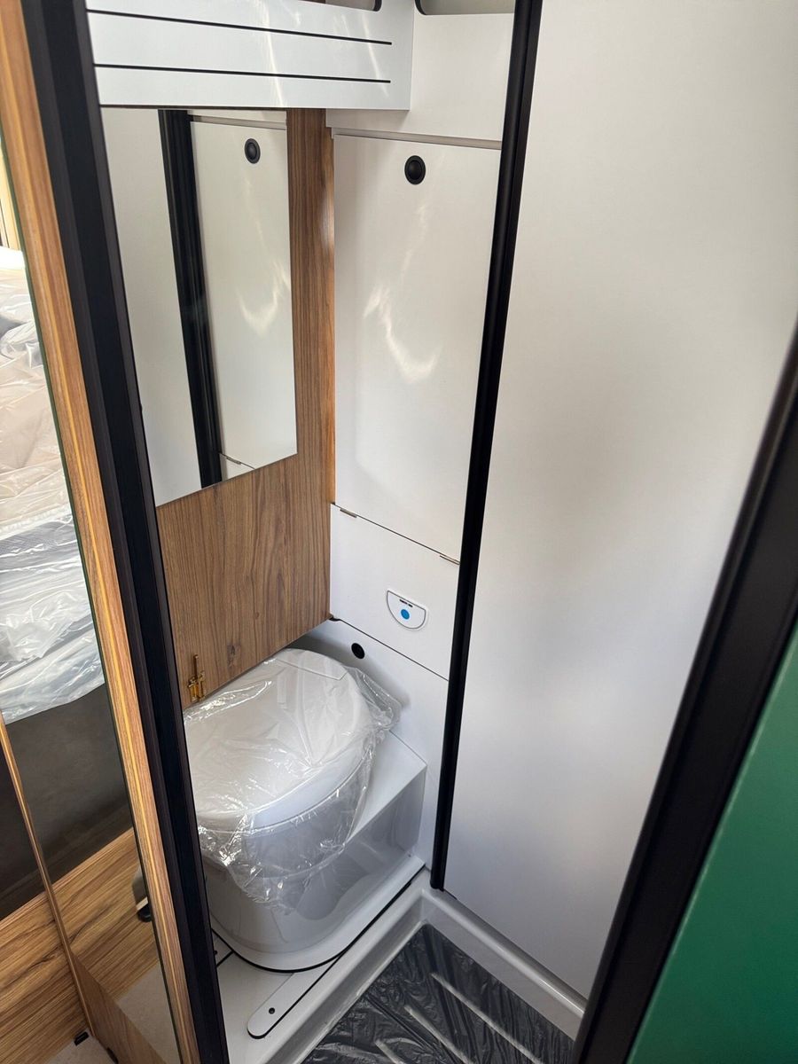 Fahrzeugabbildung Karmann Dexter DE 580 140 PS und Concept Paket