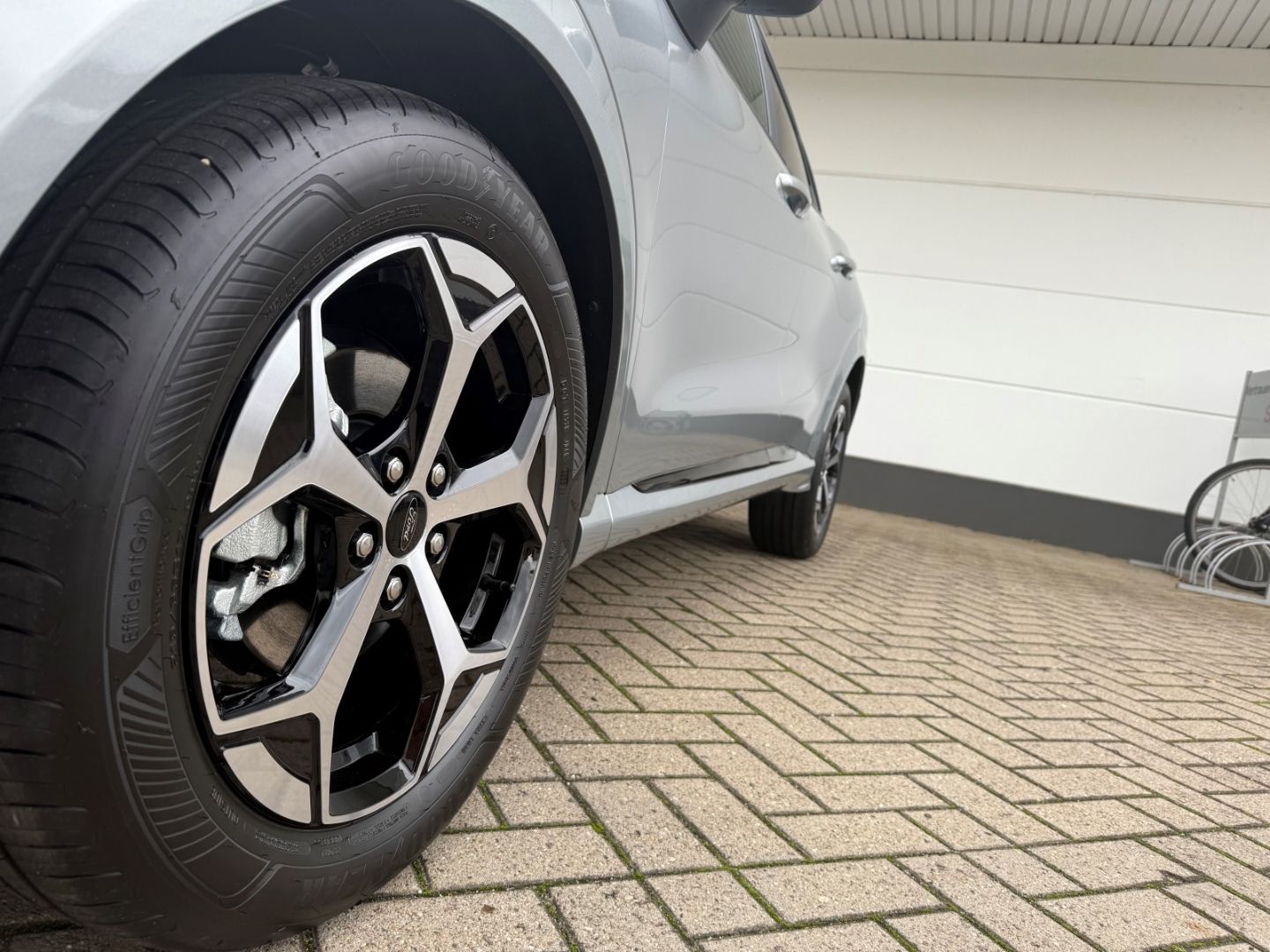 Fahrzeugabbildung Ford Puma ST-Line Navi Digitales Cockpit LED Apple Ca