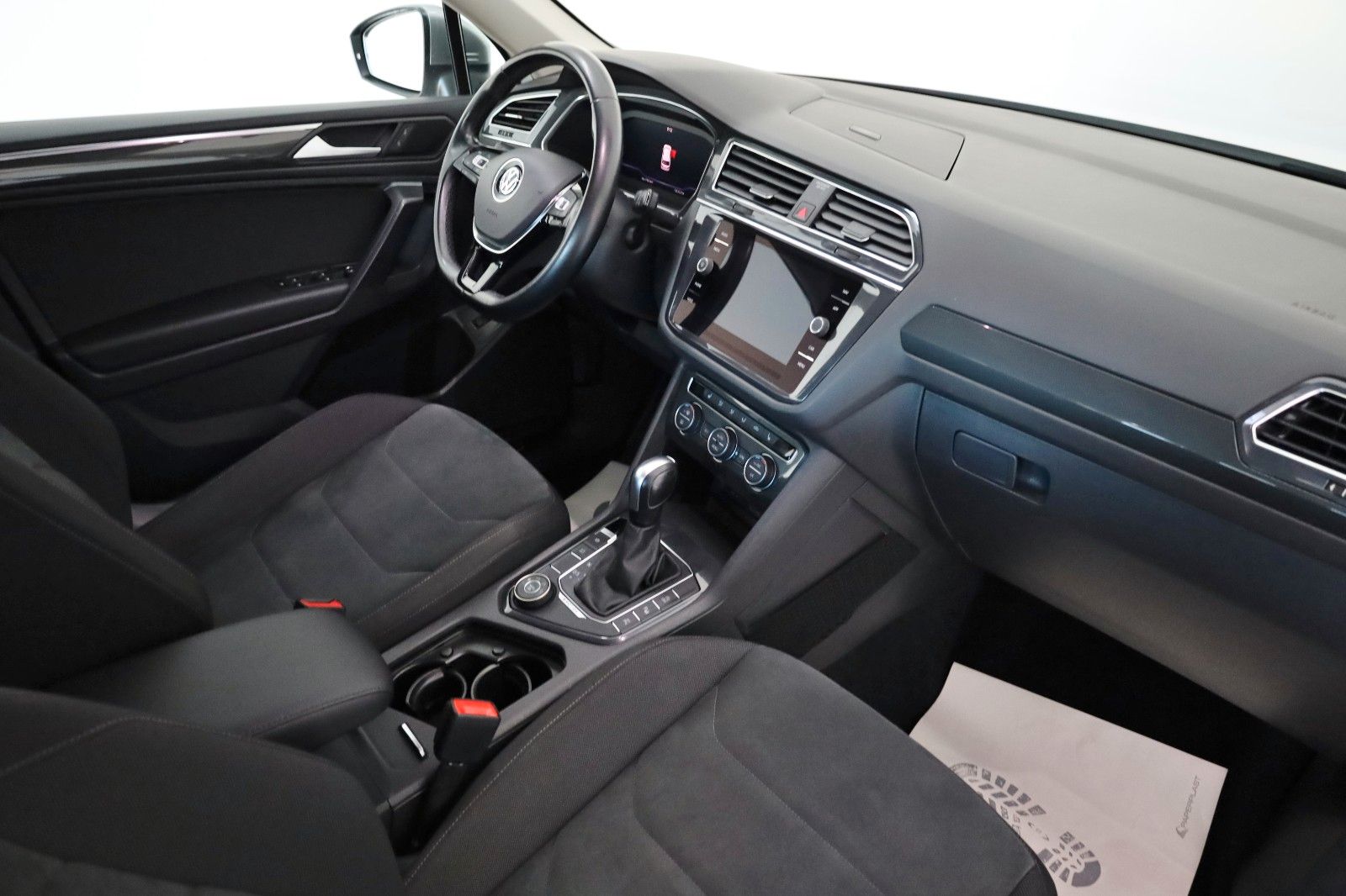 Fahrzeugabbildung Volkswagen Tiguan Allspace Highline 4M Navi,LED,360°,ACC,SH