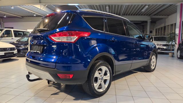 Ford Kuga-1.5-150-PS+6G*AHK*KLIMAUTOM*SHZ*TEMPOMA*ALU