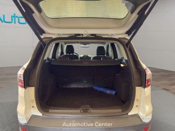 Ford Kuga - 10