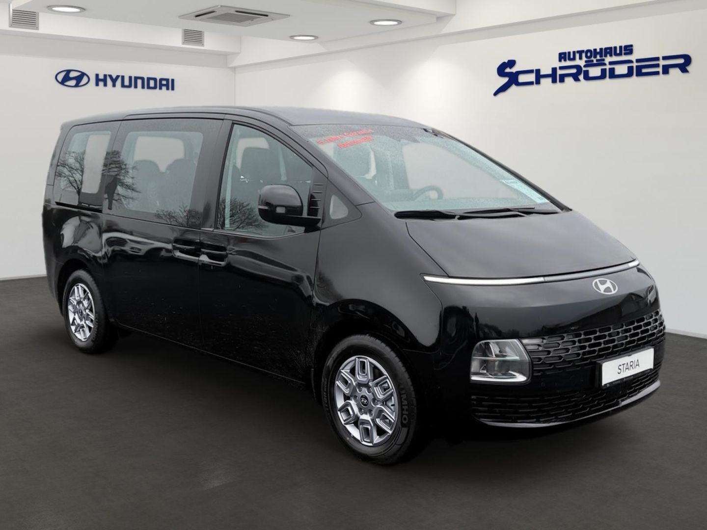 Fahrzeugabbildung Hyundai STARIA Trend Hybrid 1.6 T-GDI 9-SITZER KAMERA+AC