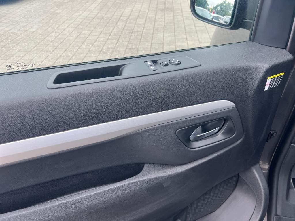 Toyota Proace Verso L1 Executive 7-Sitzer HUD Panorama 