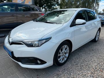 Toyota Auris - 4