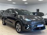 Kia Niro e-Niro Spirit*CarPlay*Navi*LED*W-Paket*1H* - Kia Niro: Spirit