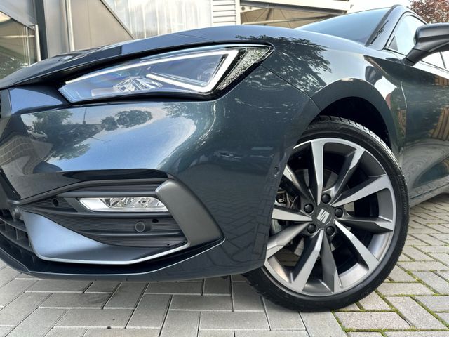 Leon Sportstourer 2.0 TDI FR DSG ACC LED AHK PAN