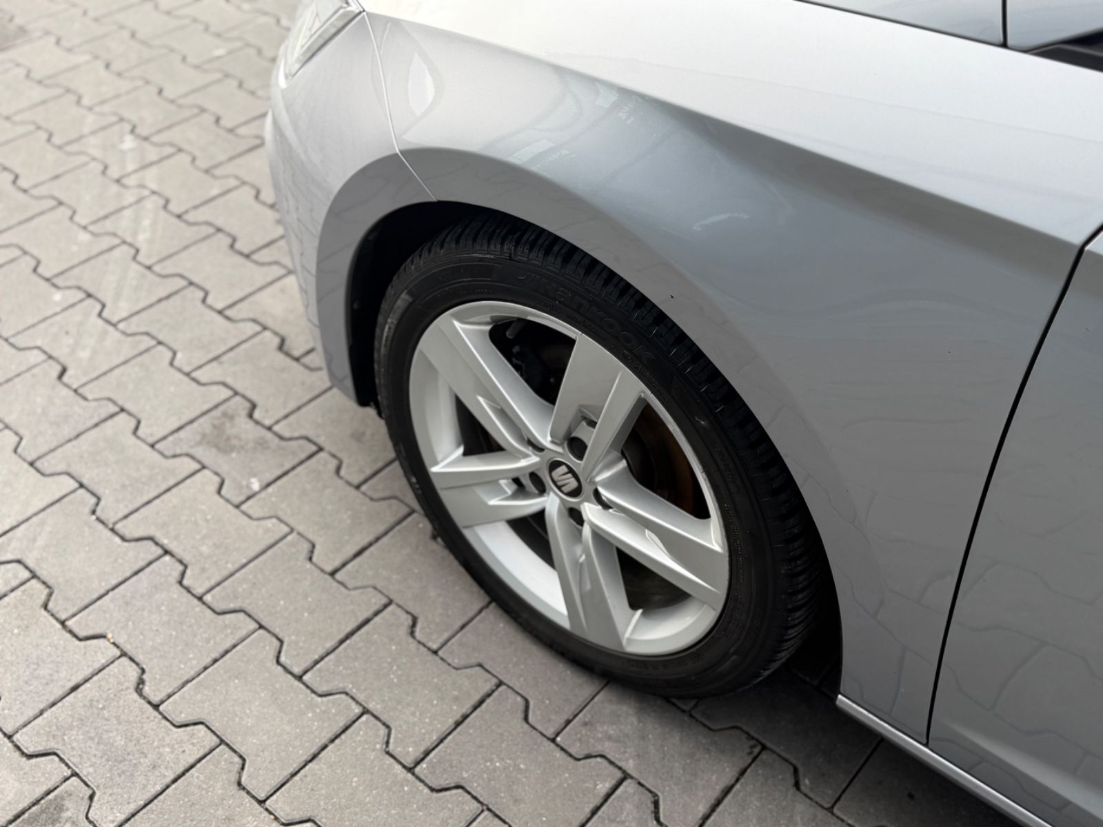 Leon ST FR Navi LED Kamera