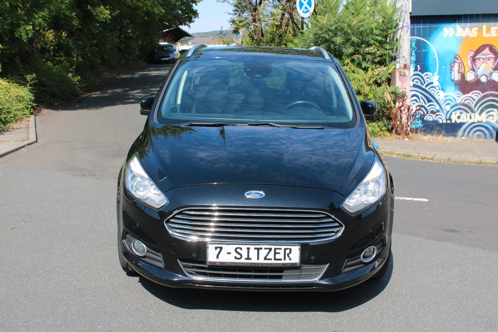 Ford S-Max S-MAX Titanium Navi Kamera 7 Sitzer