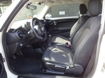 MINI One First - 7