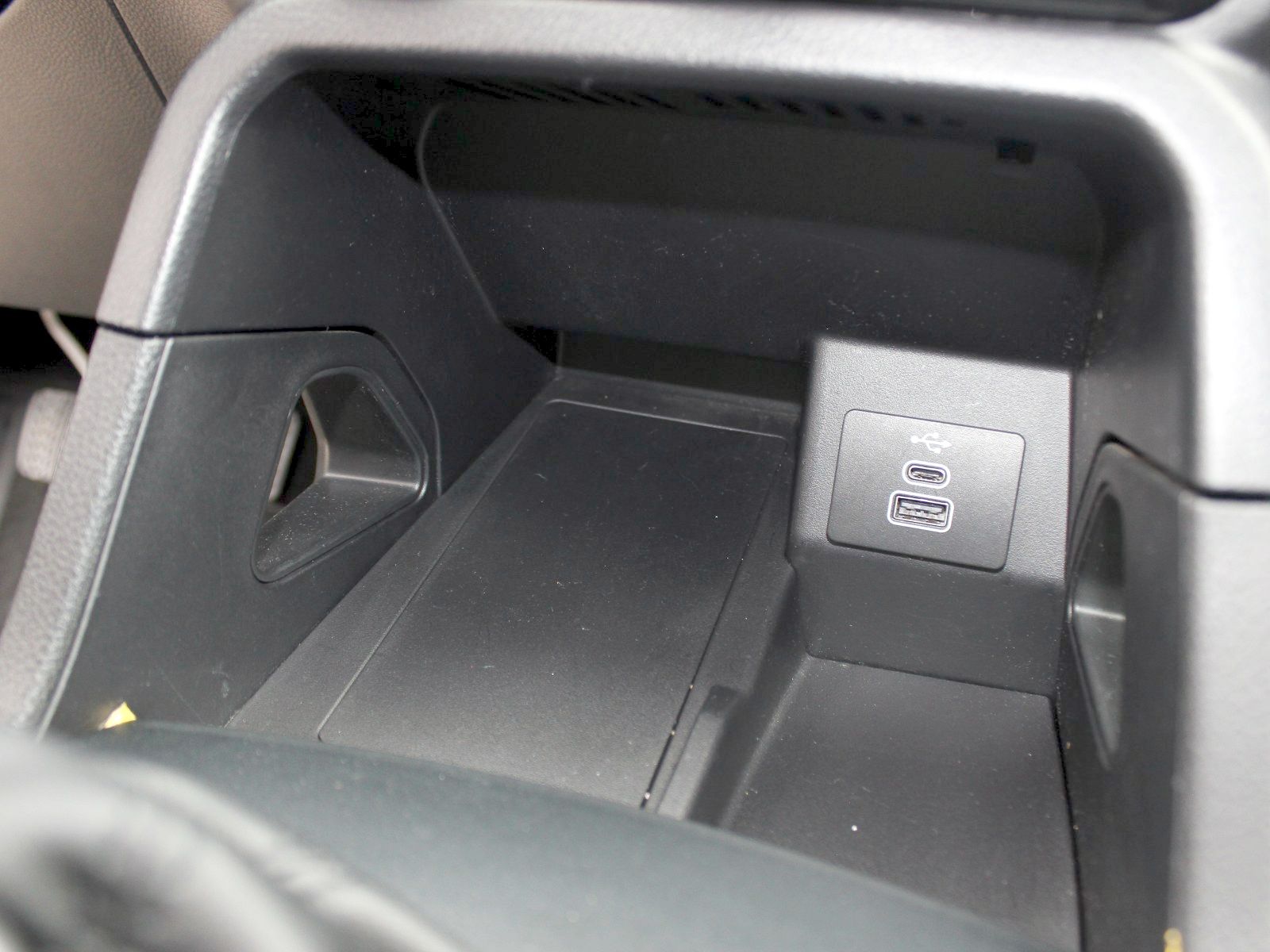 Fahrzeugabbildung Ford Ranger Limited 4x4 Doppelkabine 2,0 EcoBlue