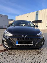 Hyundai i20 1.2 62kW Select - Hyundai i20: Privatanbieter
