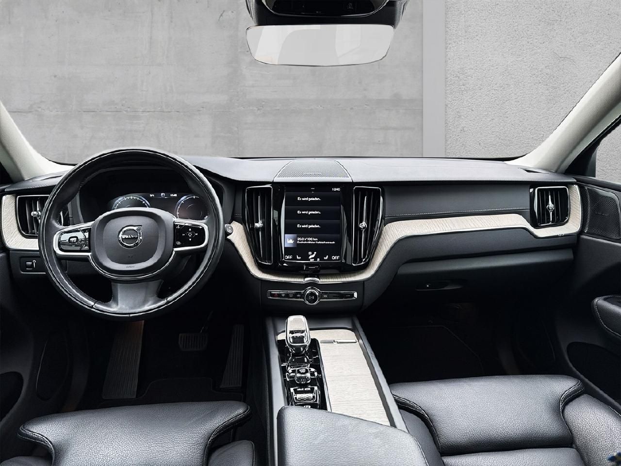 Fahrzeugabbildung Volvo XC60 Inscription AWD