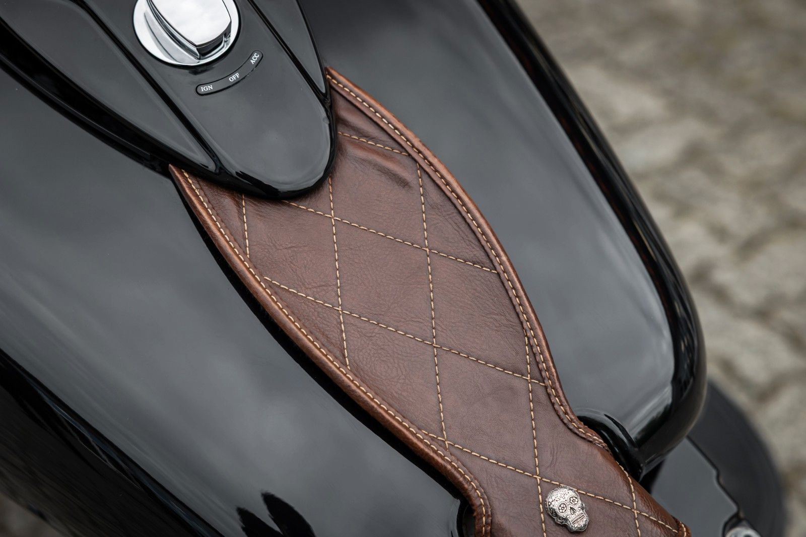 Fahrzeugabbildung Harley-Davidson FLSS SOFTAIL SLIM S 110 cui - Kesstech-Heckumbau