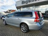 Volvo V70 Summum AWD Allrad  Standheizung Navi - Volvo V70 Awd mit Diesel-Antrieb