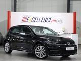 Volkswagen Golf VII 2.0 TDI DSG HIGHLINE R-LINE SPORT / LED - mit Diesel-Antrieb: Schwarz, Alcantara, mit Klimaanlage