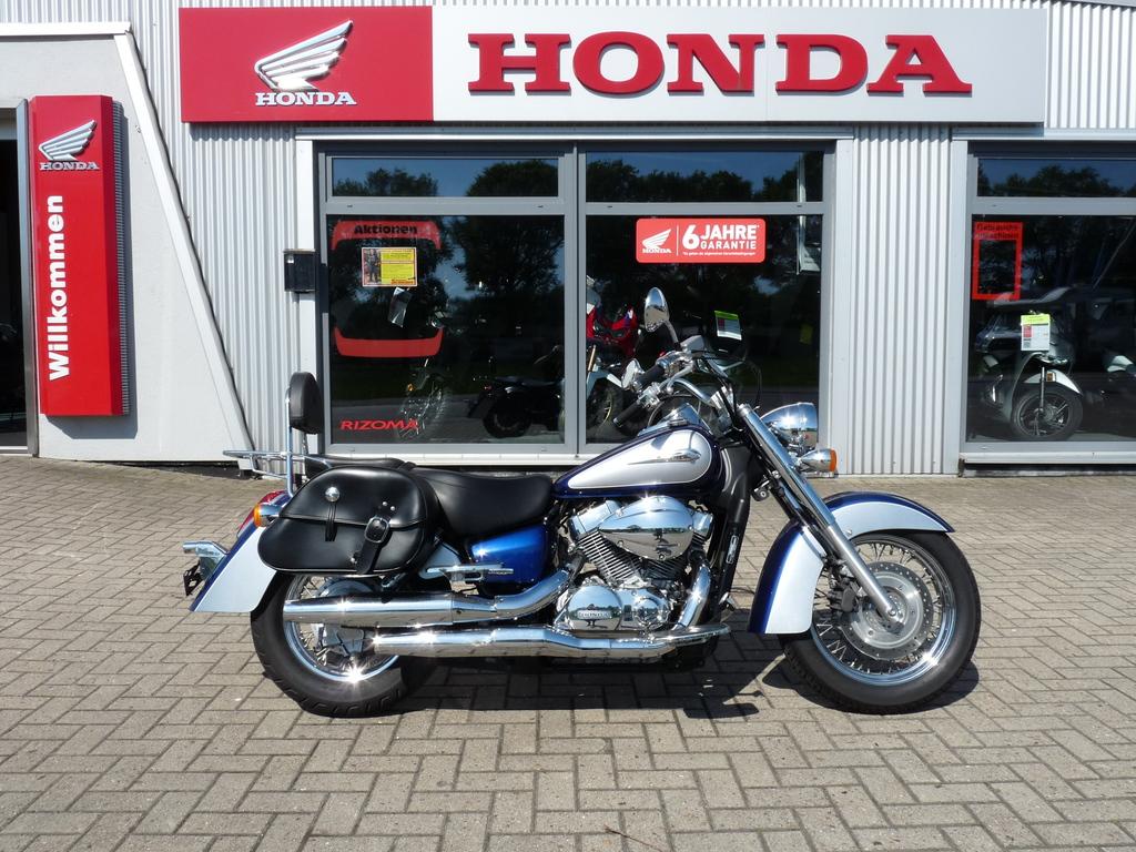 Honda VT 750 C Shadow Silver Blue Neuwertiger Zustand