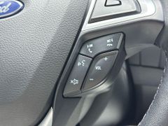 FORD S-Max 7-Sitz LED Kamera Sony CarPlay 7-Sitzer