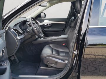 Volvo XC90 - 9