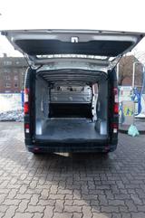 Renault Trafic Silber  - silberne Renault Trafic